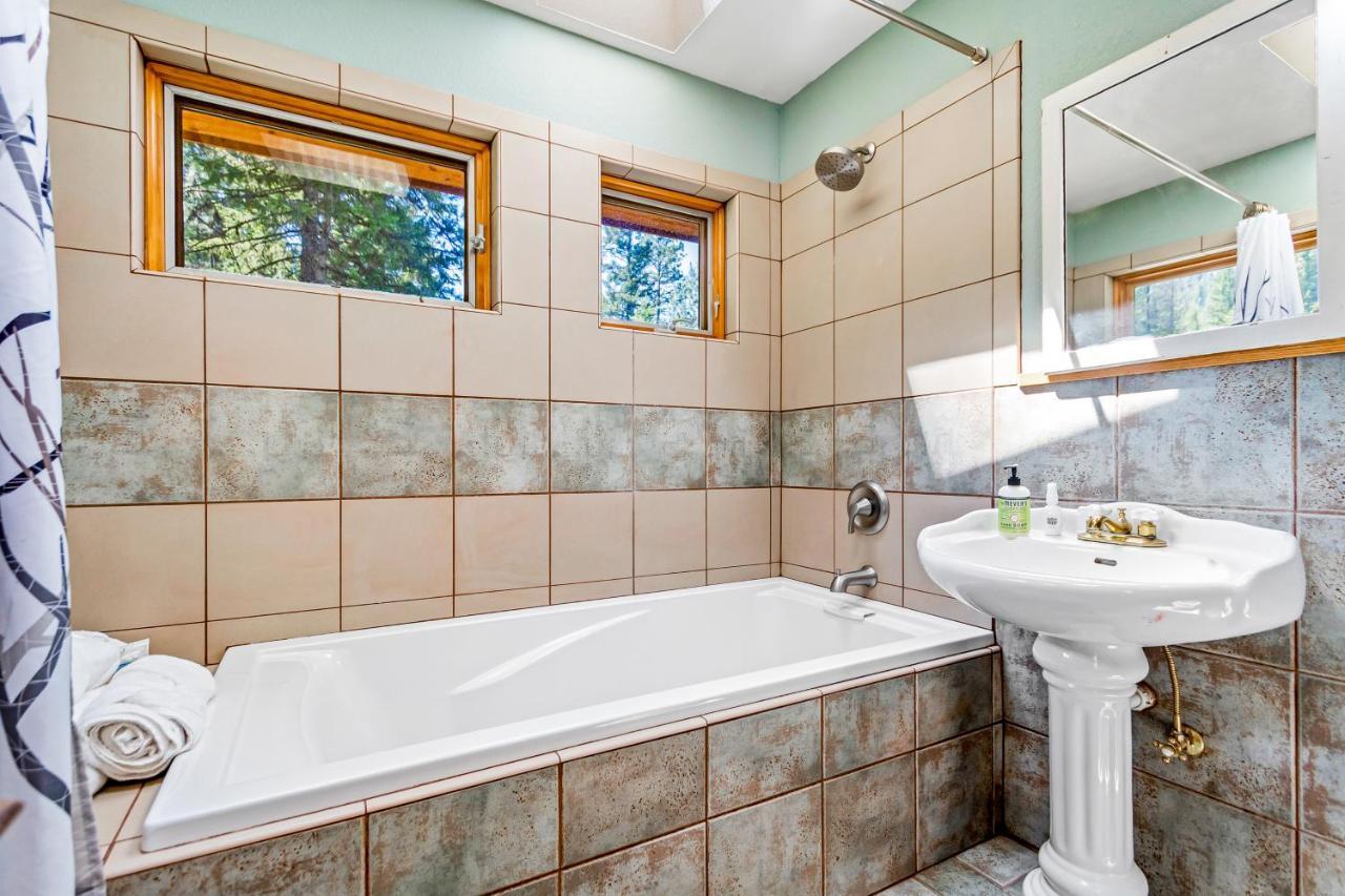 Selby Knoll Guesthouse Harrison Екстериор снимка